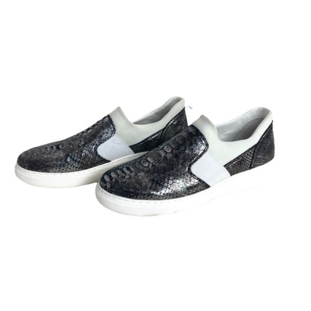 Johnston & Murphy Slip on Silver Sneakers Size 8